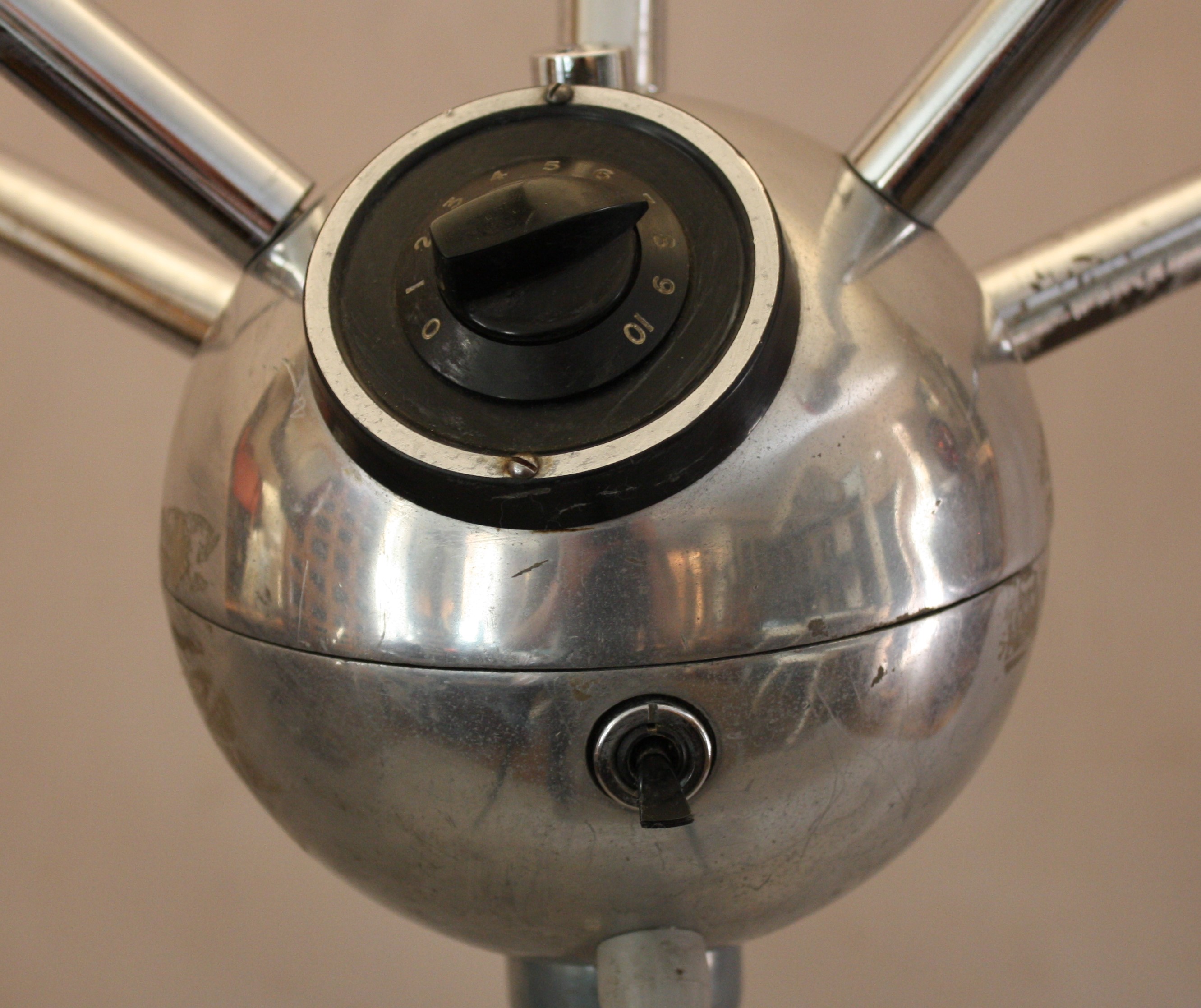 Chrome Spider Light - Image 2