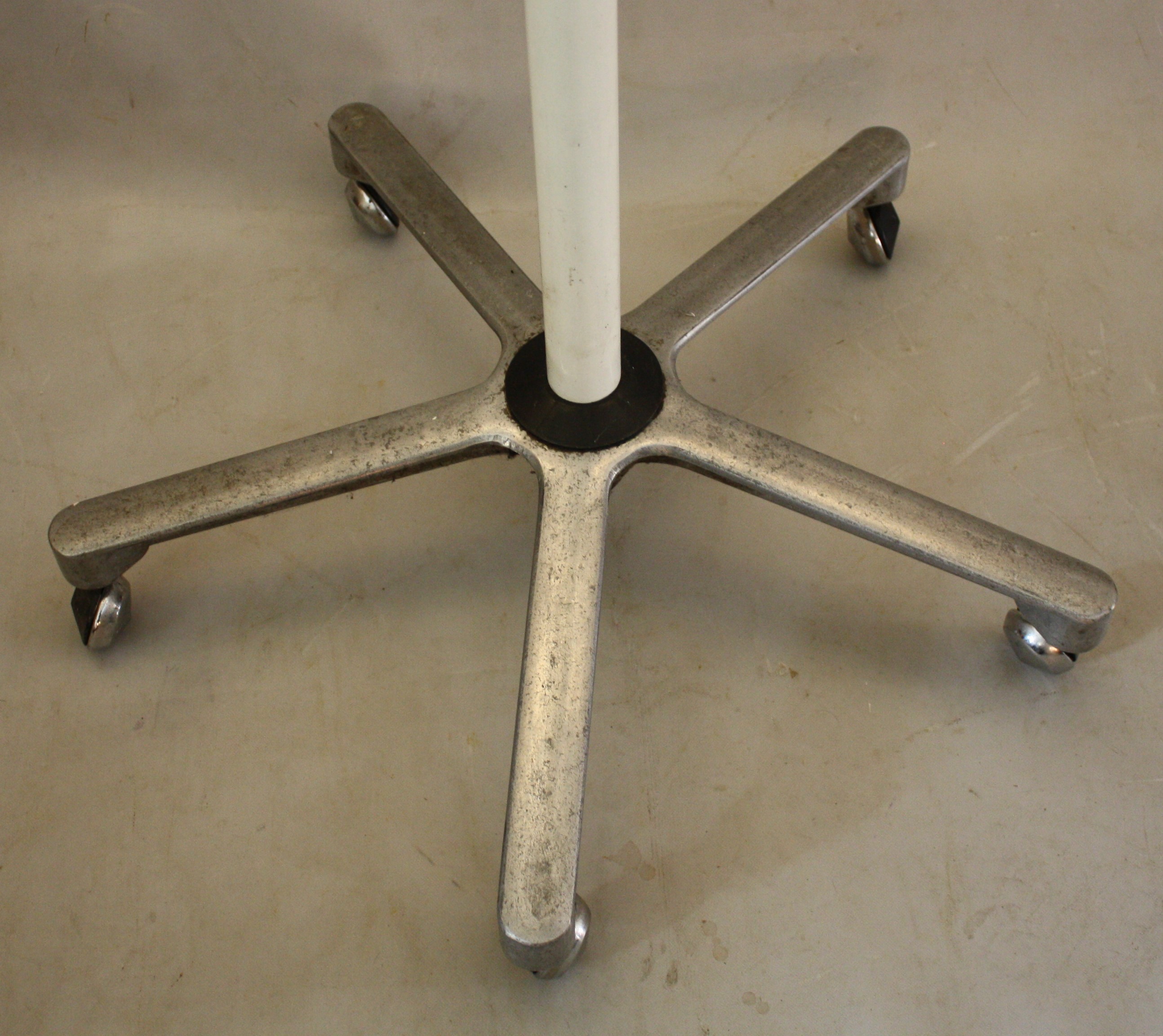 Chrome Spider Light - Image 3